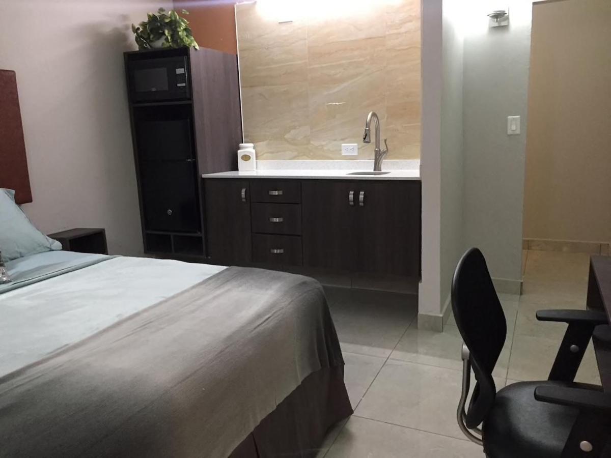 Segovia Studio Units Carolina ภายนอก รูปภาพ