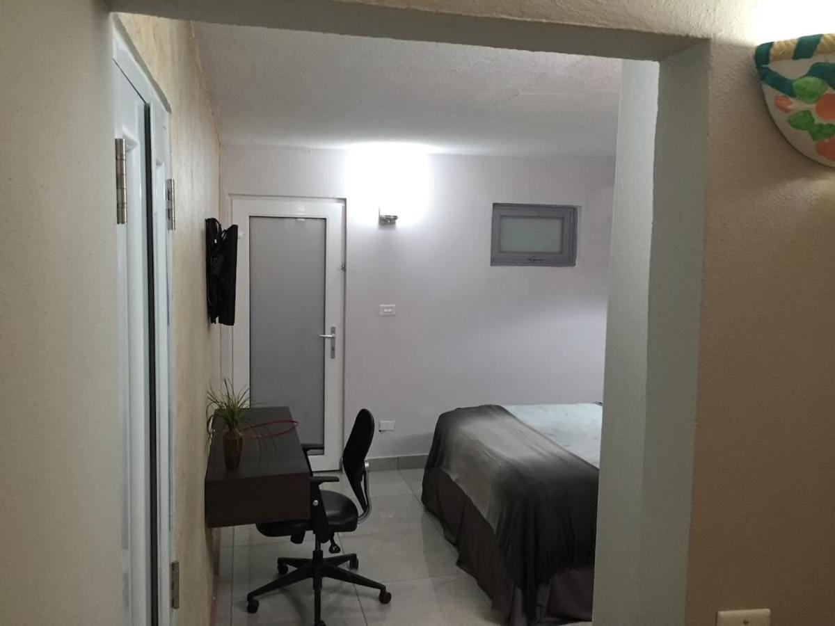 Segovia Studio Units Carolina ภายนอก รูปภาพ
