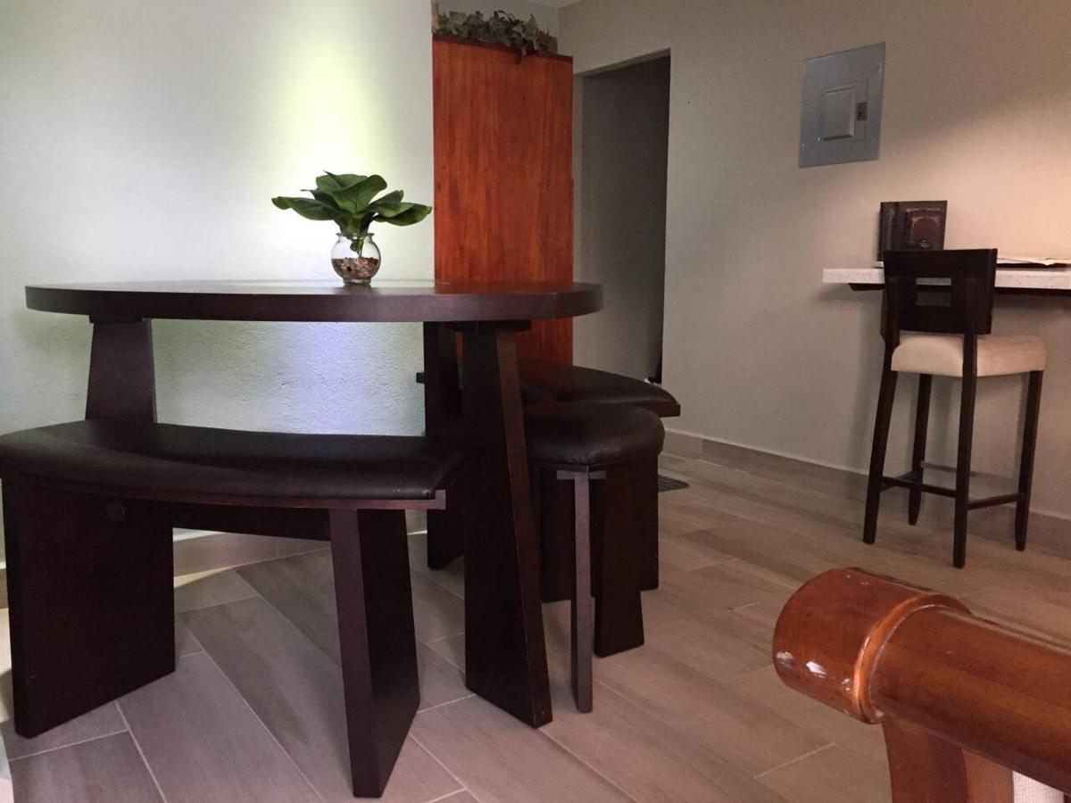 Segovia Studio Units Carolina ภายนอก รูปภาพ
